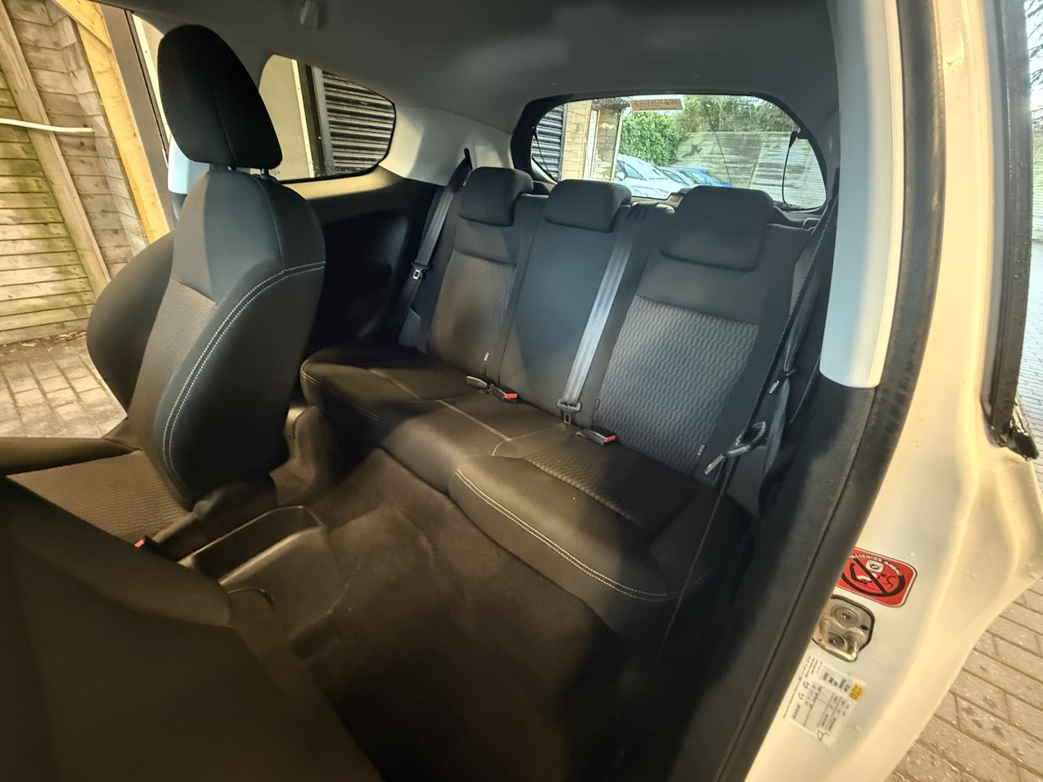 Used Peugeot 208 2017 for sale - 76693046: Photo 18