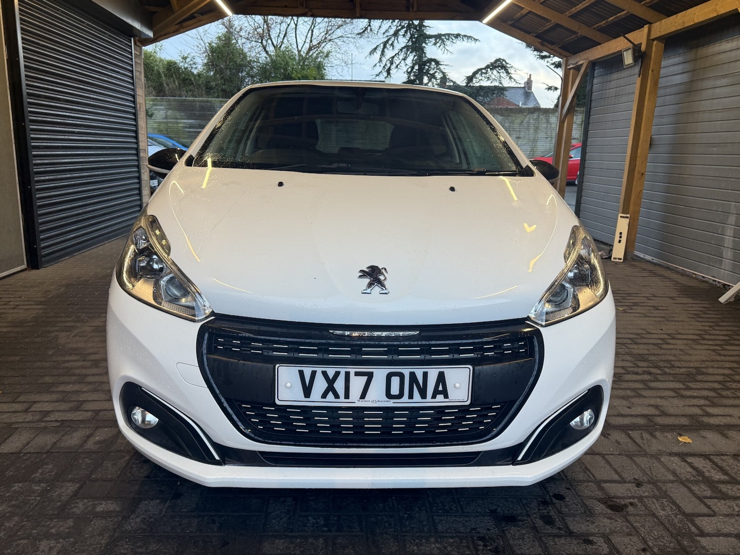 Used Peugeot 208 2017 for sale - 76693046: Photo 3