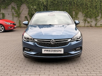 Used Vauxhall Astra 2017 for sale - 79047747: Photo
