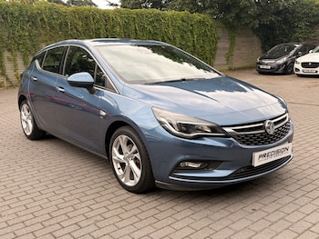 Used Vauxhall Astra 2017 for sale - 79047747: Photo