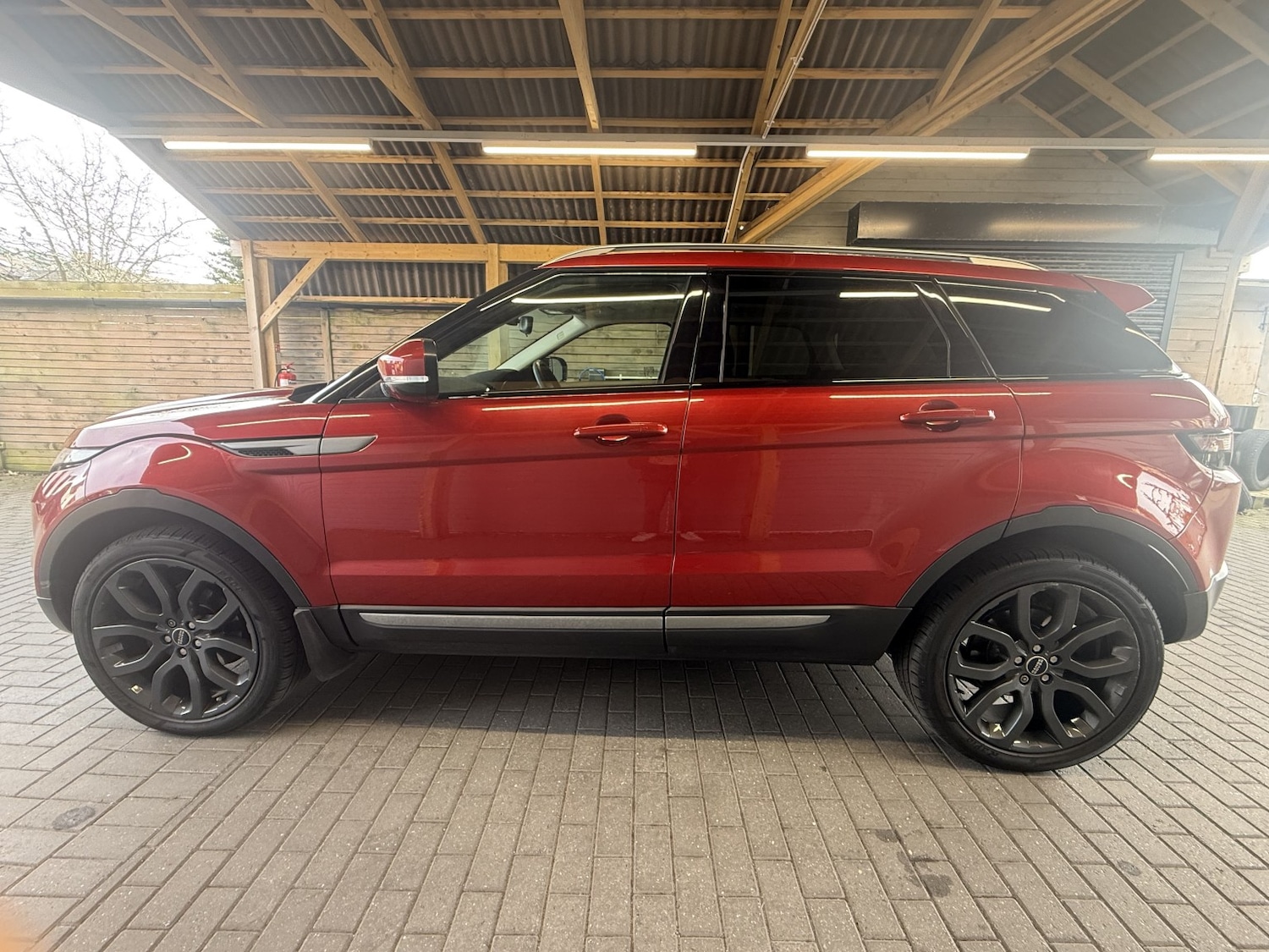 Used Land Rover Range Rover Evoque 2012 for sale - 77313995: Photo 8