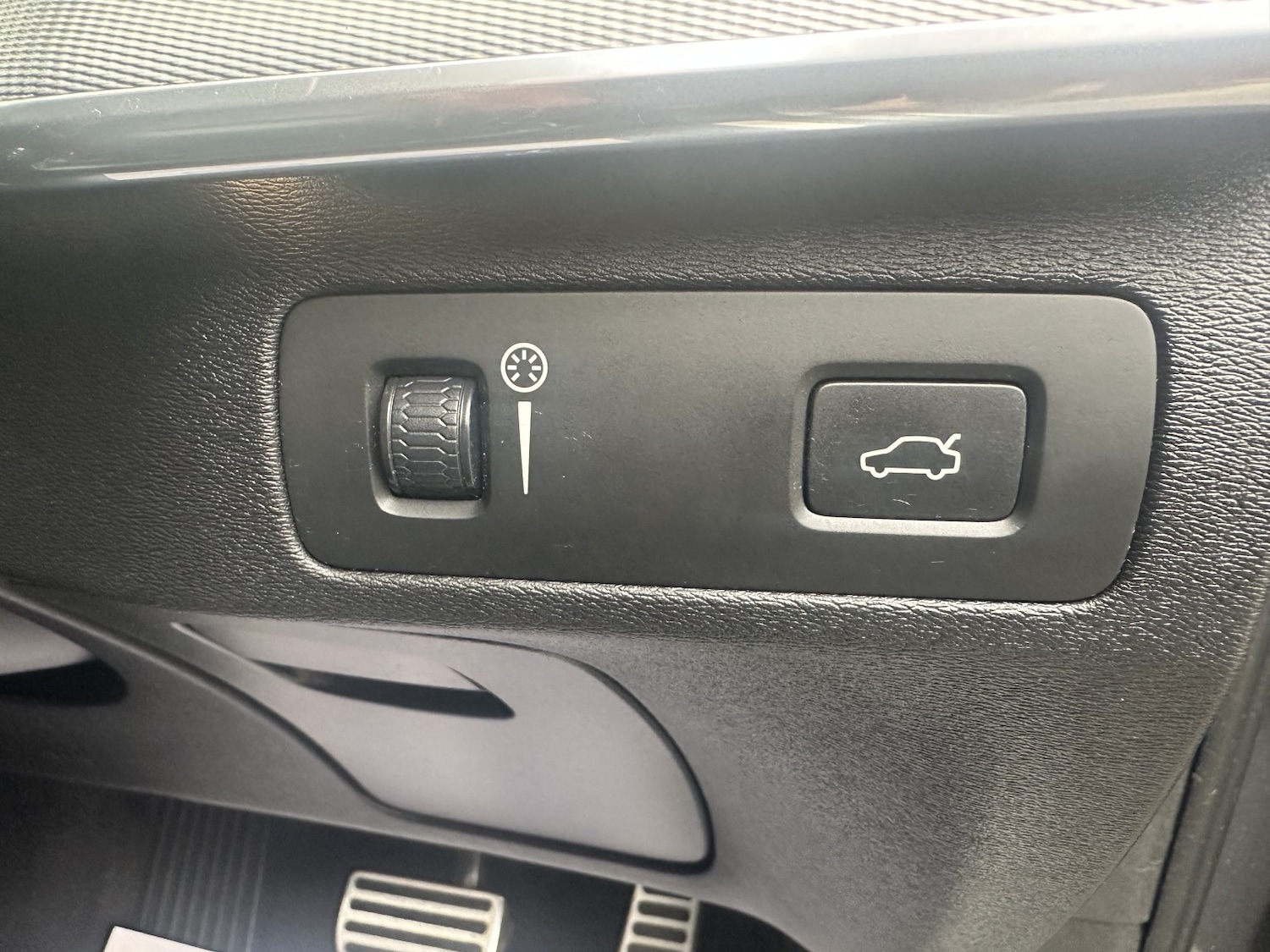 Used Volvo XC90 2018 for sale - 76334762: Photo 24