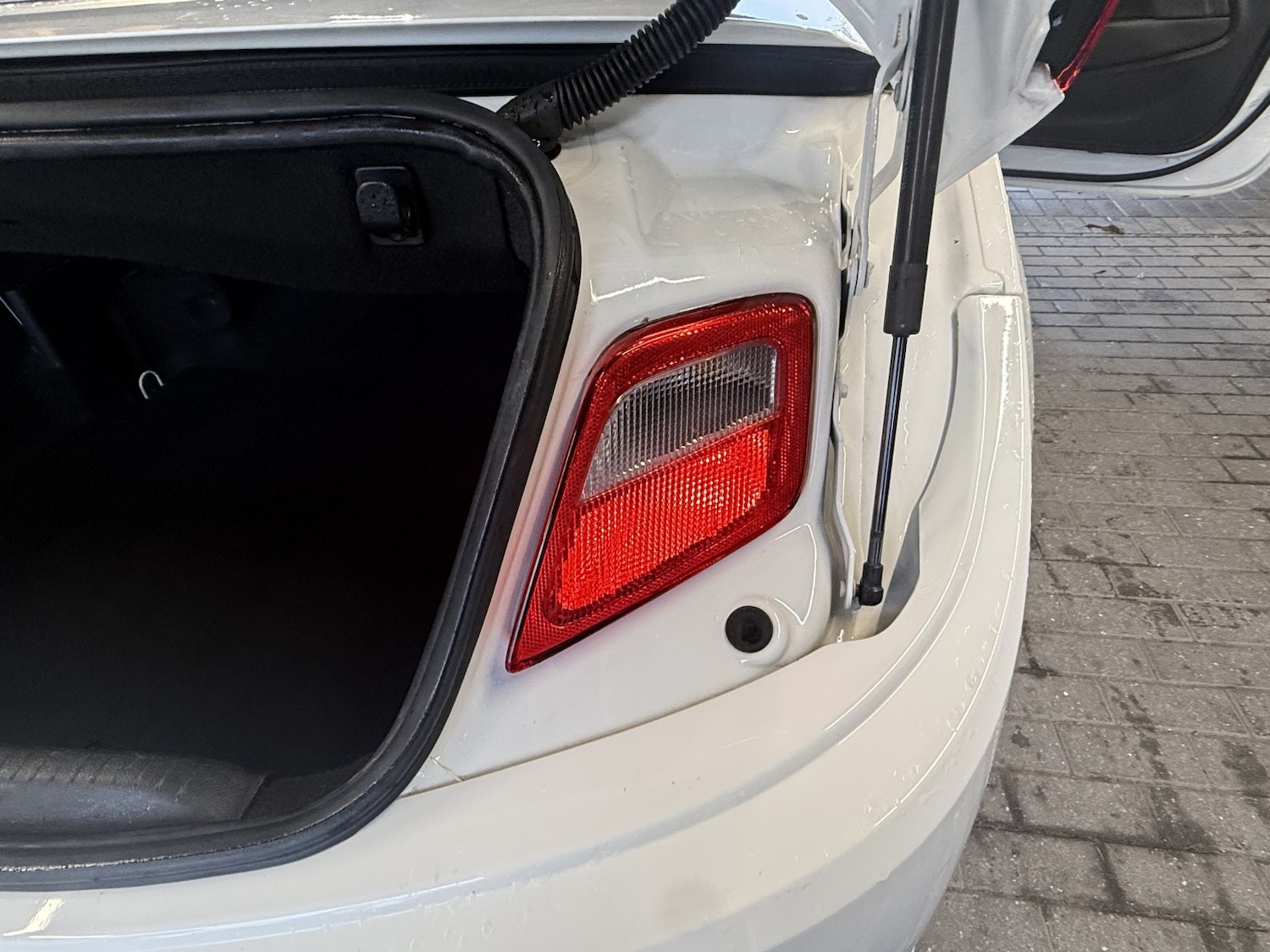 Used Vauxhall Cascada 2016 for sale - 76794805: Photo 12