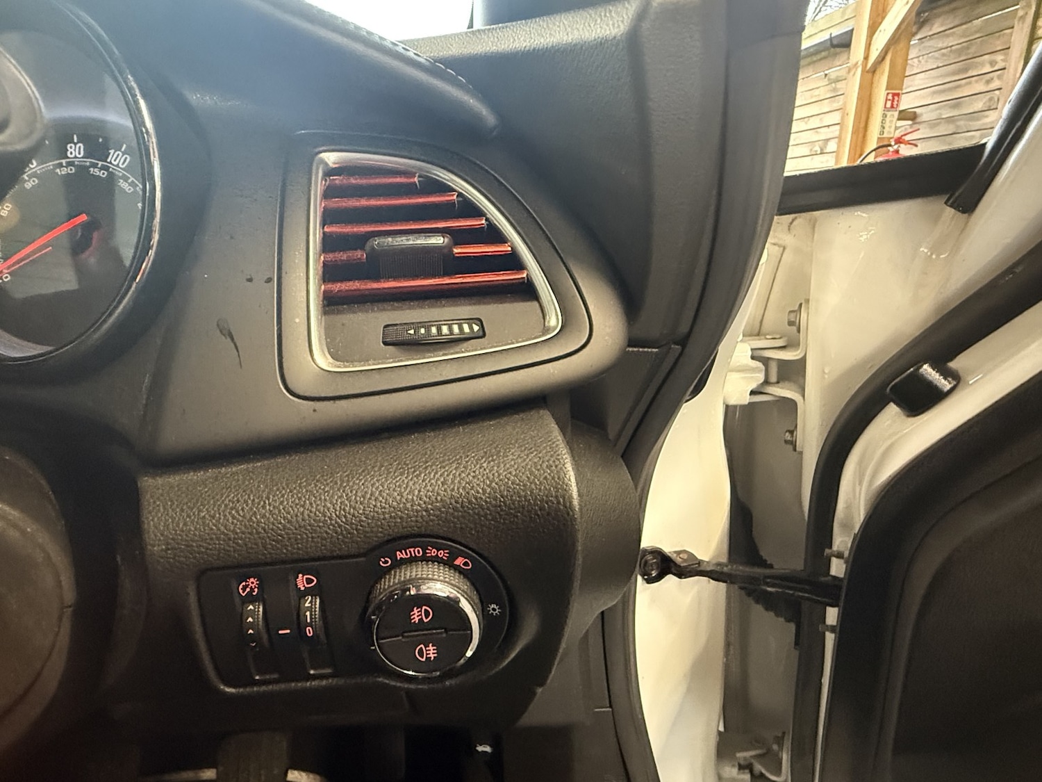 Used Vauxhall Cascada 2016 for sale - 76794805: Photo 26