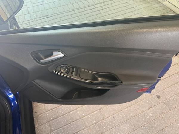 Used Ford Focus 2014 for sale - 76177078: Photo 10