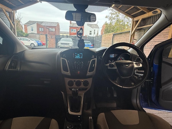 Used Ford Focus 2014 for sale - 76177078: Photo 17