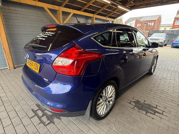 Used Ford Focus 2014 for sale - 76177078: Photo 4