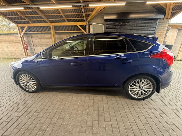 Used Ford Focus 2014 for sale - 76177078: Photo 7