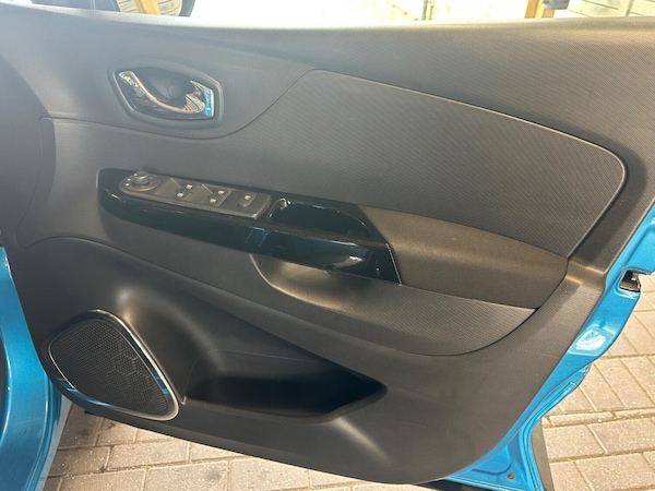 Used Renault Captur 2015 for sale - 76177071: Photo 17
