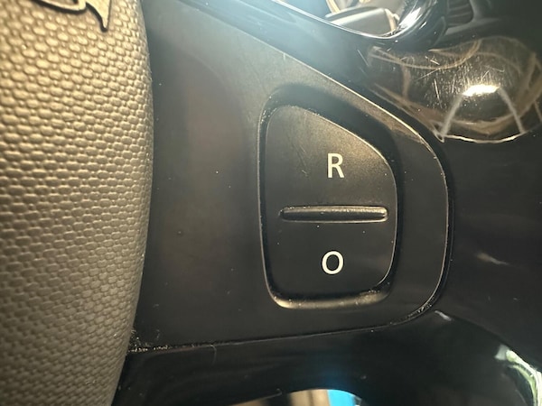 Used Renault Captur 2015 for sale - 76177071: Photo 24
