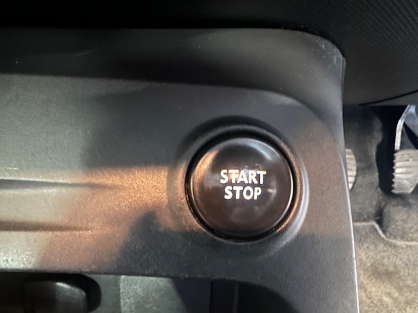 Used Renault Captur 2015 for sale - 76177071: Photo 35