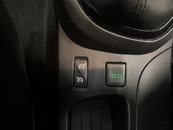 Used Renault Captur 2015 for sale - 76177071: Photo 36