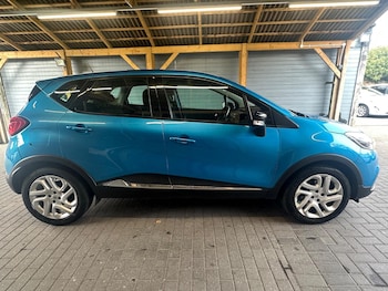 Used Renault Captur 2015 for sale - 76177071: Photo 3