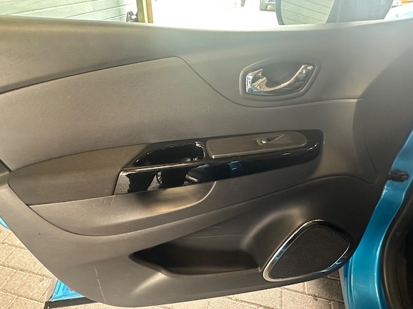 Used Renault Captur 2015 for sale - 76177071: Photo 41