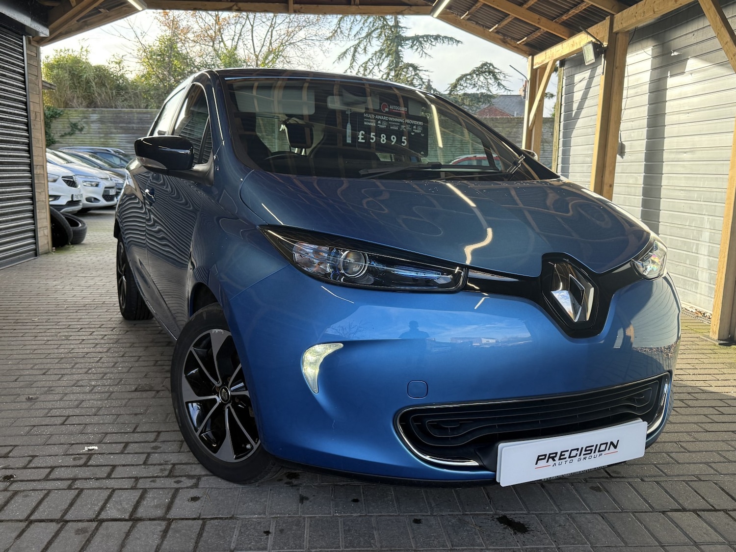 Used Renault Zoe 2019 for sale - 76784960: Photo 1