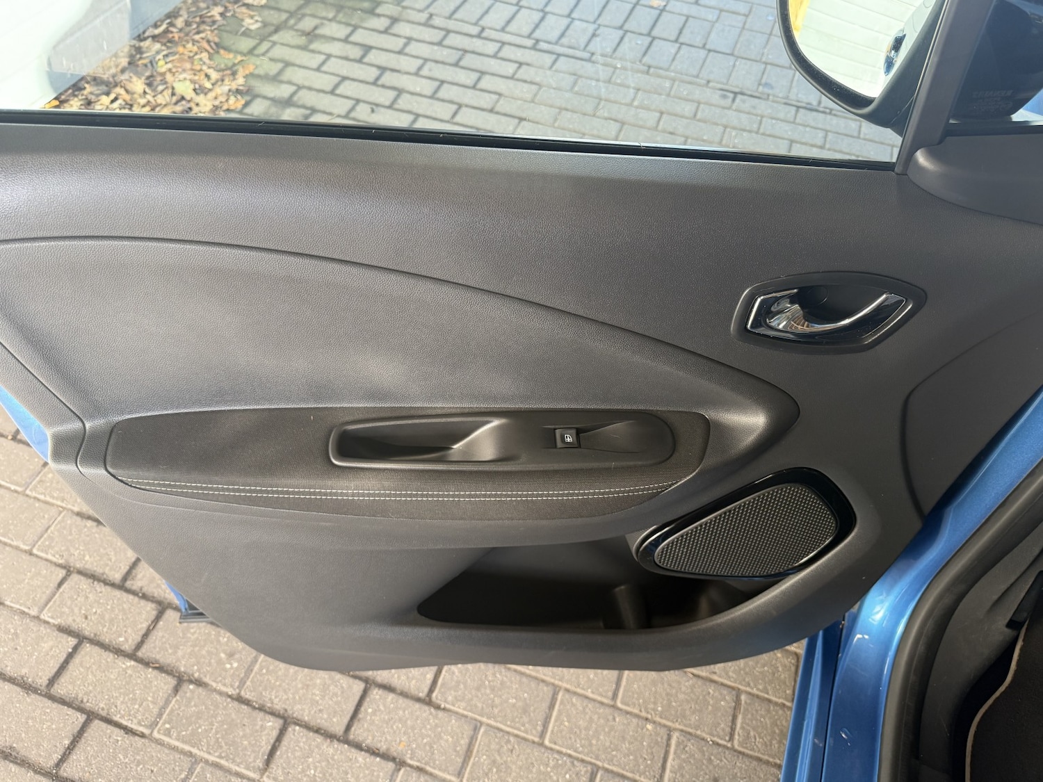 Used Renault Zoe 2019 for sale - 76784960: Photo 14