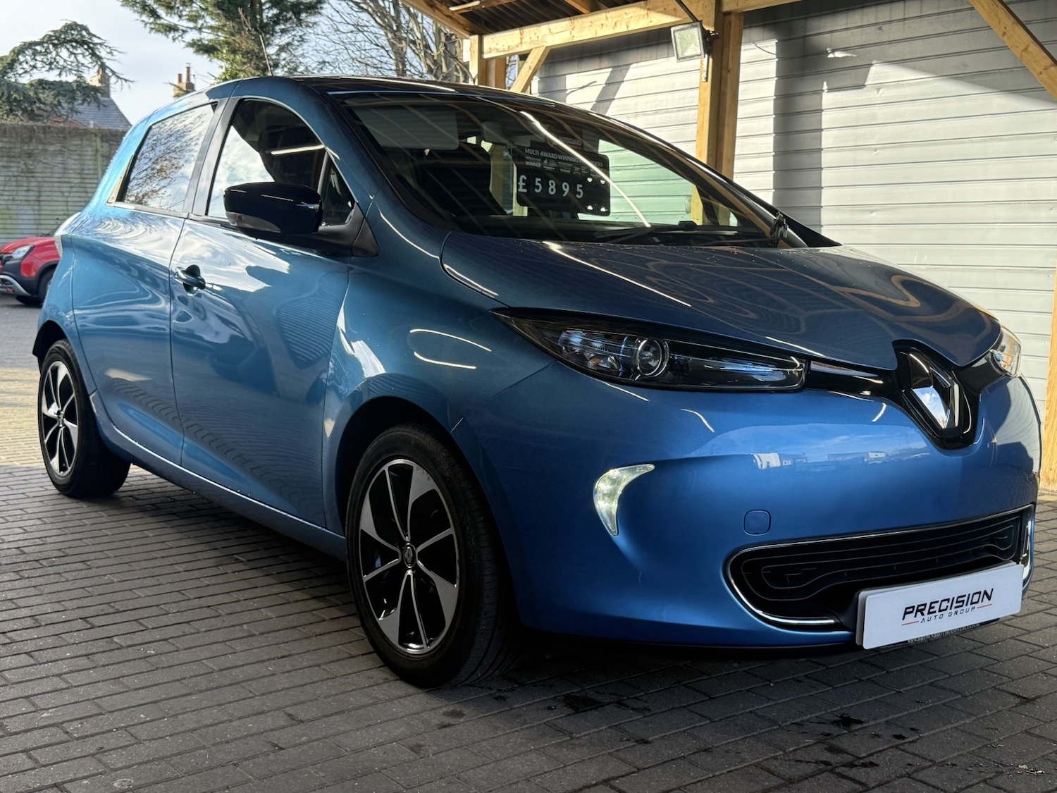 Used Renault Zoe 2019 for sale - 76784960: Photo 3