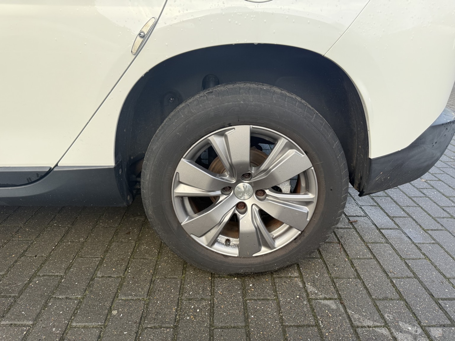 Used Peugeot 2008 2016 for sale - 76559938: Photo 14