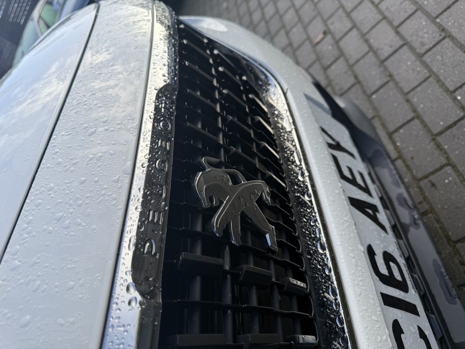 Used Peugeot 2008 2016 for sale - 76559938: Photo 18