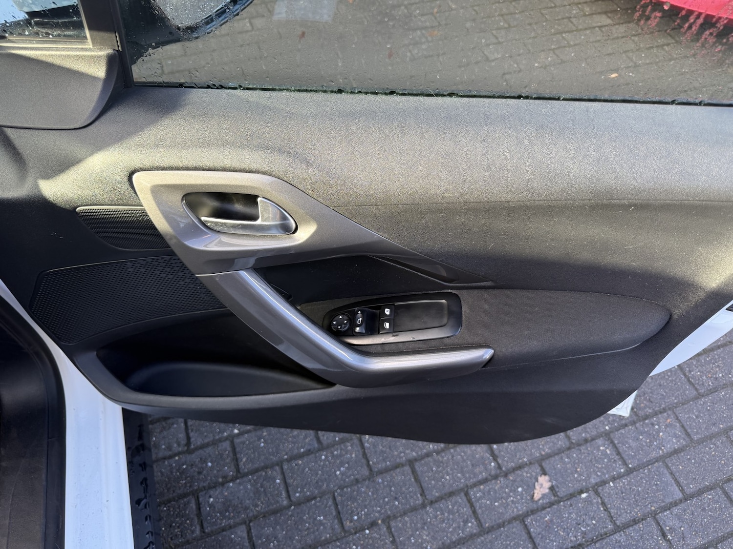 Used Peugeot 2008 2016 for sale - 76559938: Photo 21