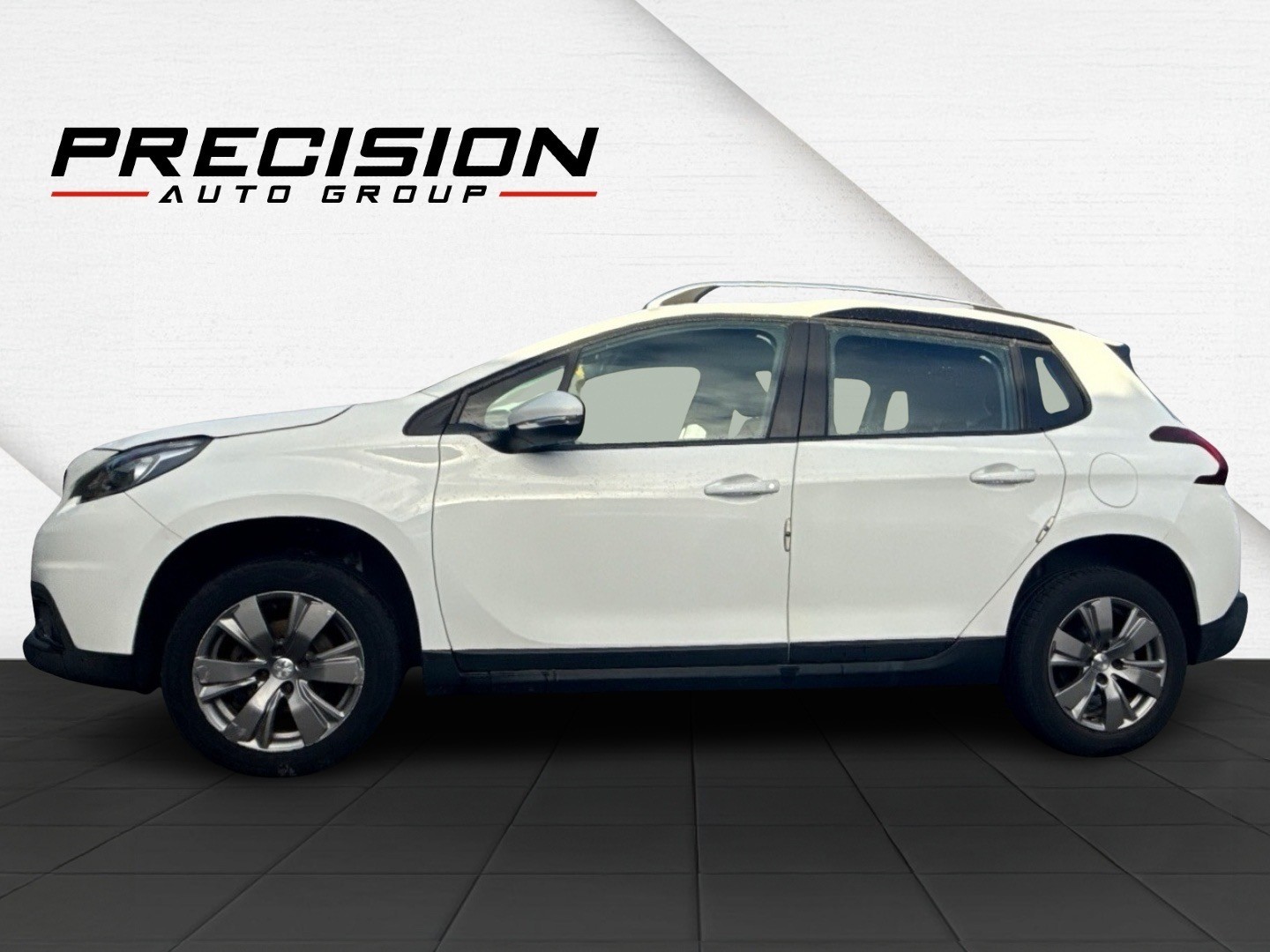 Used Peugeot 2008 2016 for sale - 76559938: Photo 4