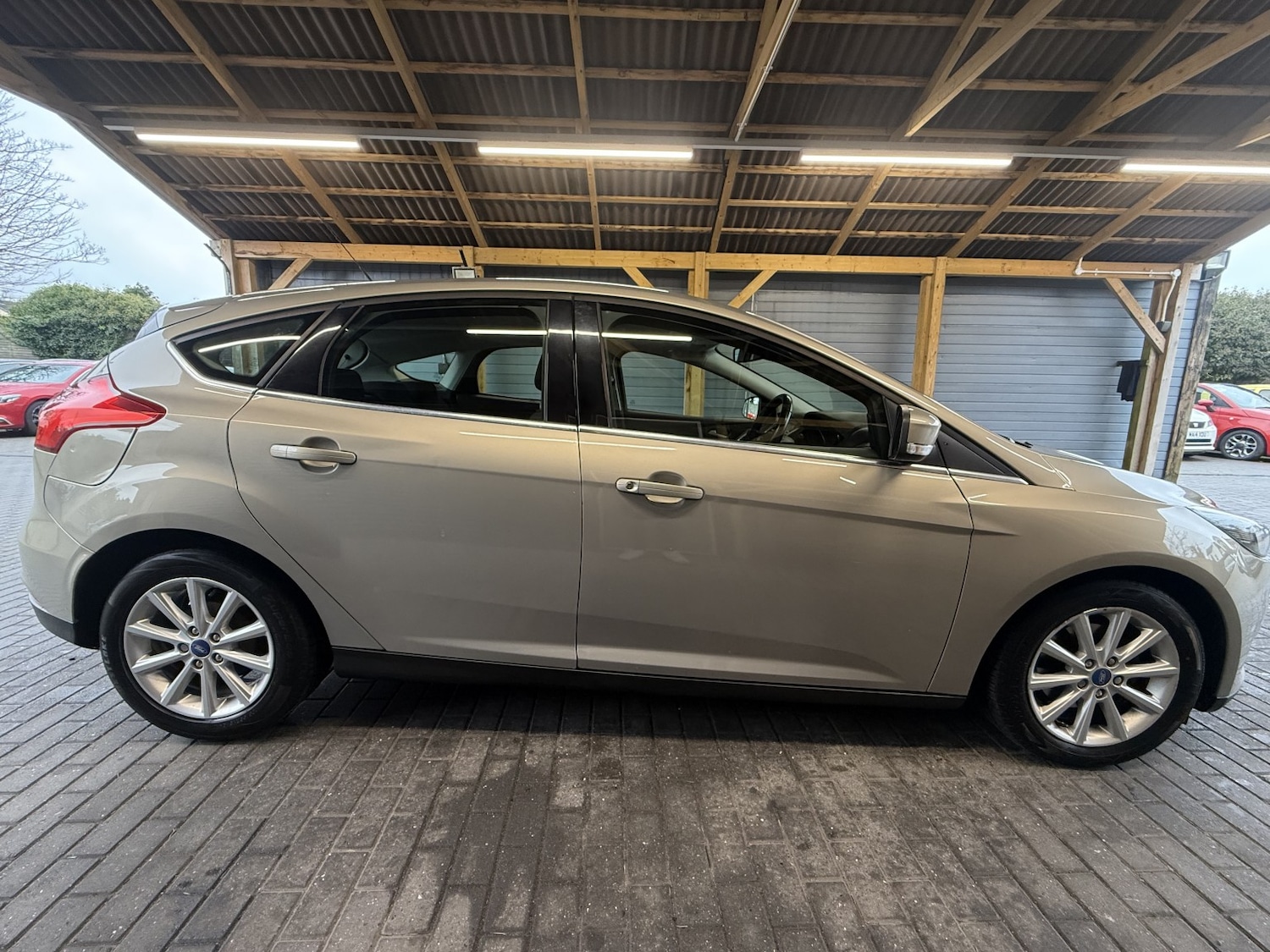Used Ford Focus 2015 for sale - 77154466: Photo 4
