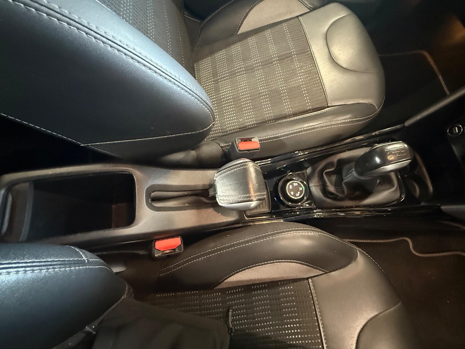 Used Peugeot 2008 2016 for sale - 77014876: Photo 33