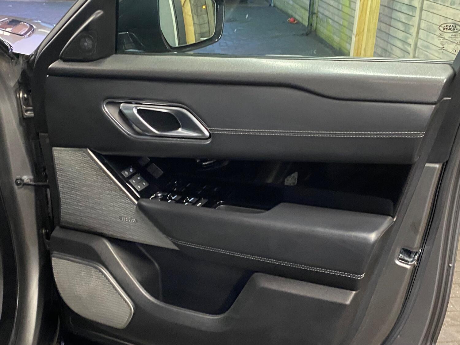 Used Land Rover Range Rover Velar 2020 for sale - 76376899: Photo 22