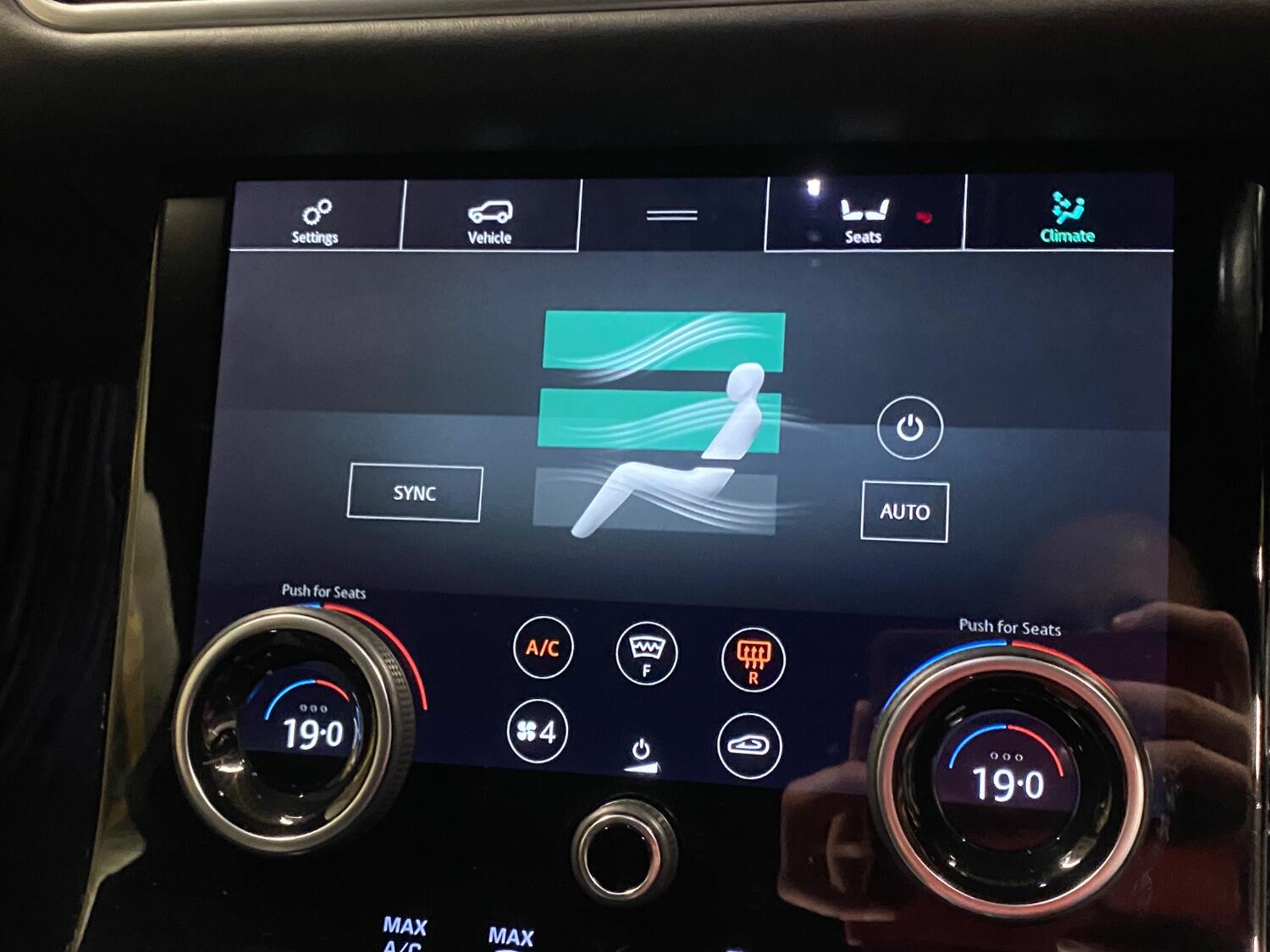 Used Land Rover Range Rover Velar 2020 for sale - 76376899: Photo 34