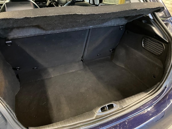 Used Peugeot 208 2015 for sale - 76305629: Photo 11