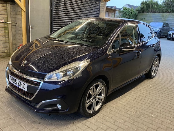 Used Peugeot 208 2015 for sale - 76305629: Photo 9