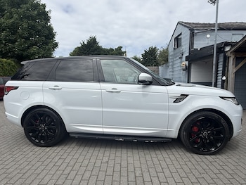 Used Land Rover Range Rover Sport 2016 for sale - 78920872: Photo