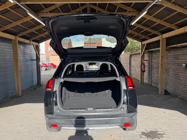 Used Peugeot 2008 2016 for sale - 76128924: Photo 10