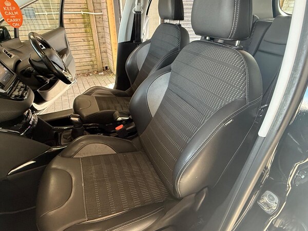 Used Peugeot 2008 2016 for sale - 76128924: Photo 19