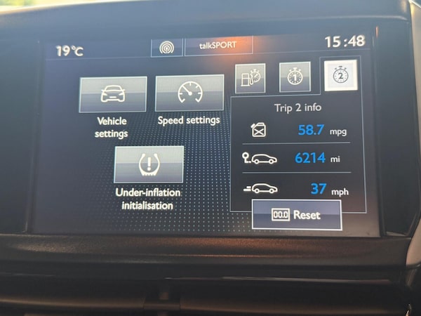 Used Peugeot 2008 2016 for sale - 76128924: Photo 30