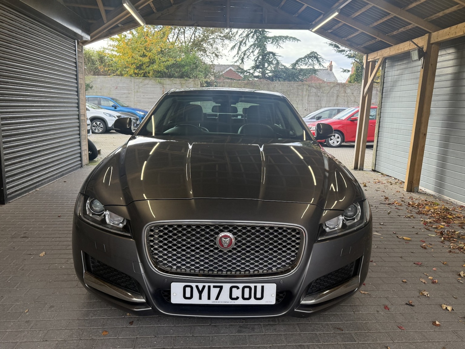 Used Jaguar XF 2017 for sale - 76177038: Photo 2