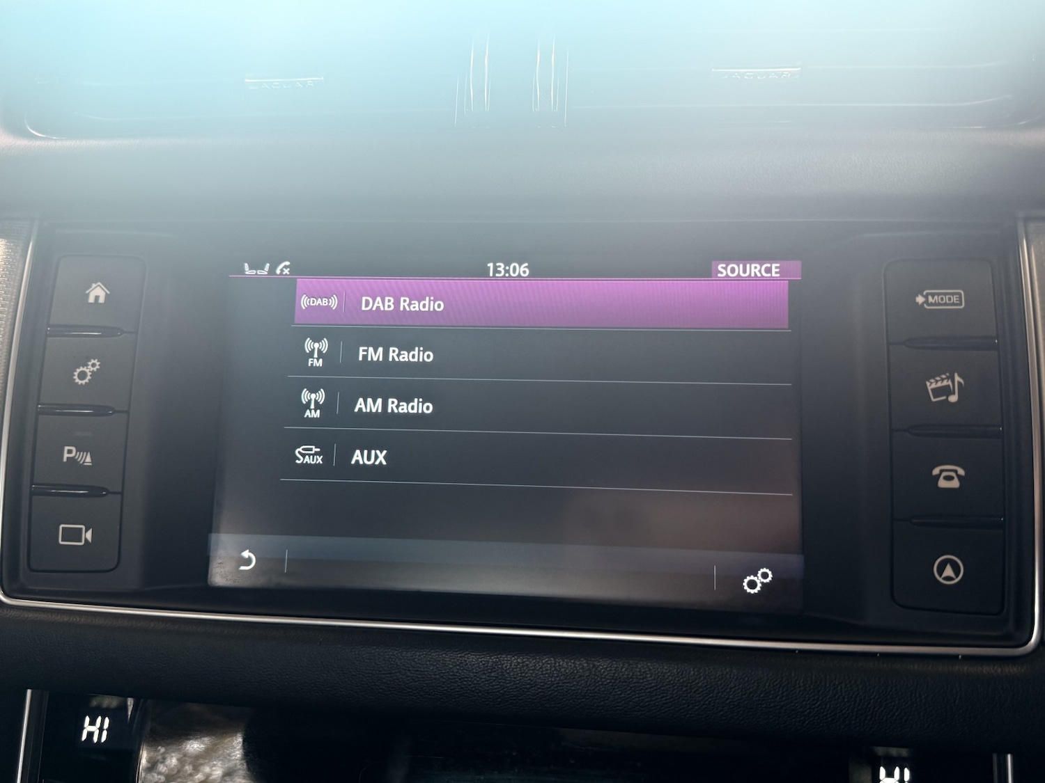 Used Jaguar XF 2017 for sale - 76177038: Photo 28