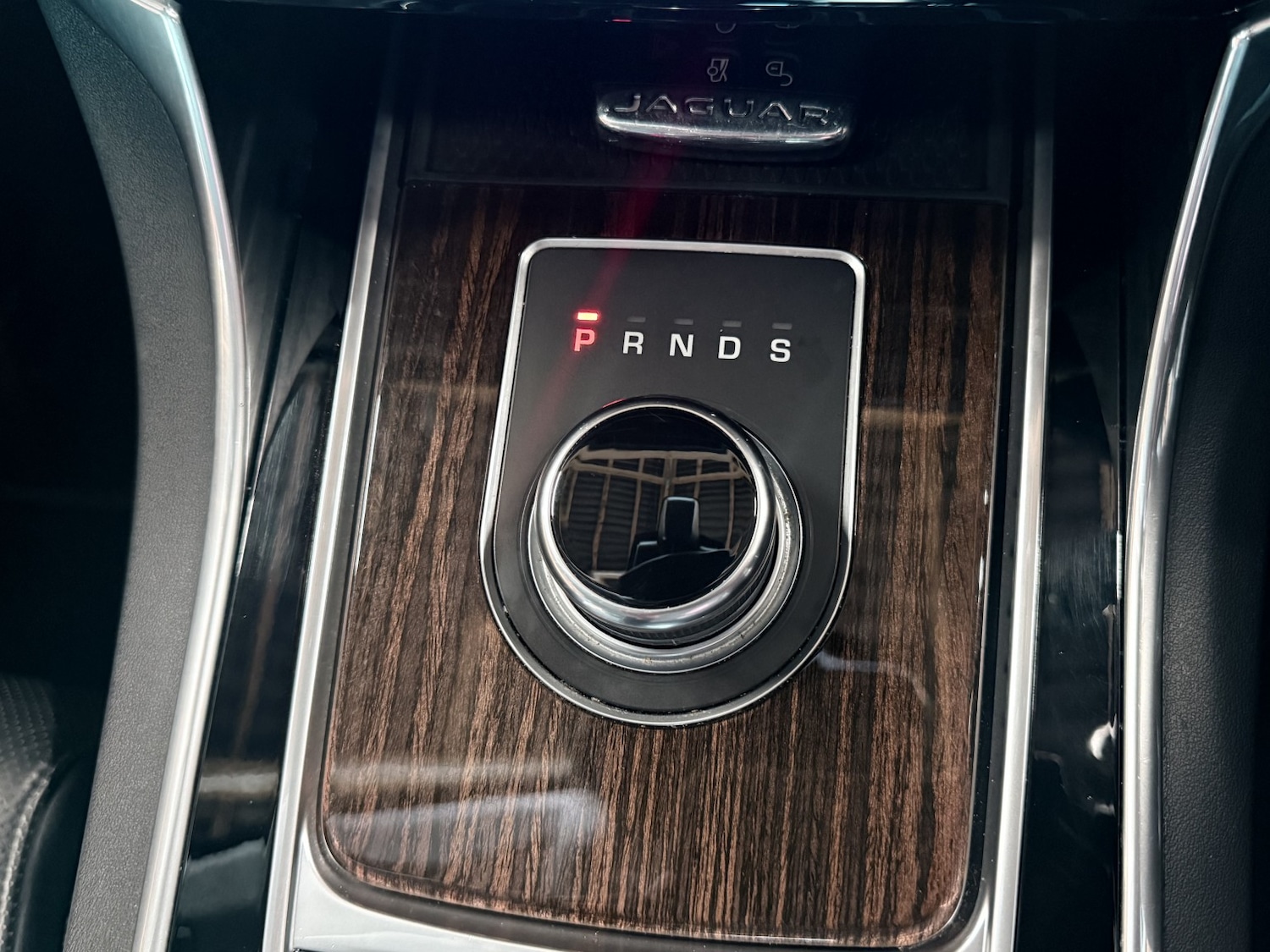 Used Jaguar XF 2017 for sale - 76177038: Photo 32