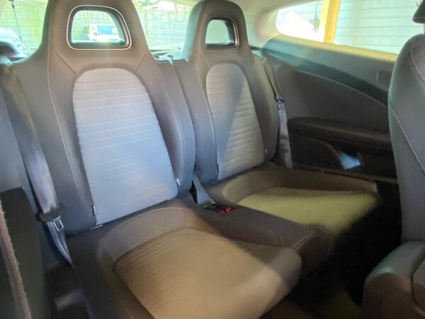 Used Volkswagen Scirocco 2012 for sale - 76246234: Photo 28