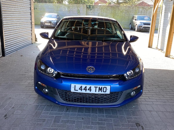 Used Volkswagen Scirocco 2012 for sale - 76246234: Photo 2