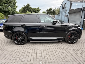 Used Land Rover Range Rover Sport 2017 for sale - 78925934: Photo
