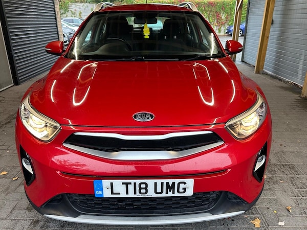 Used Kia Stonic 2018 for sale - 76177039: Photo 2