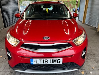 Used Kia Stonic 2018 for sale - 76177039: Photo 2