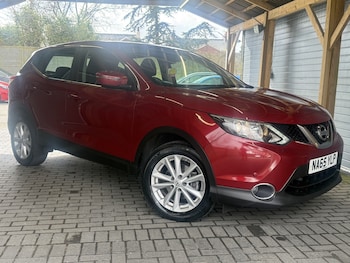 Used Nissan Qashqai 2015 for sale - 78602869: Photo