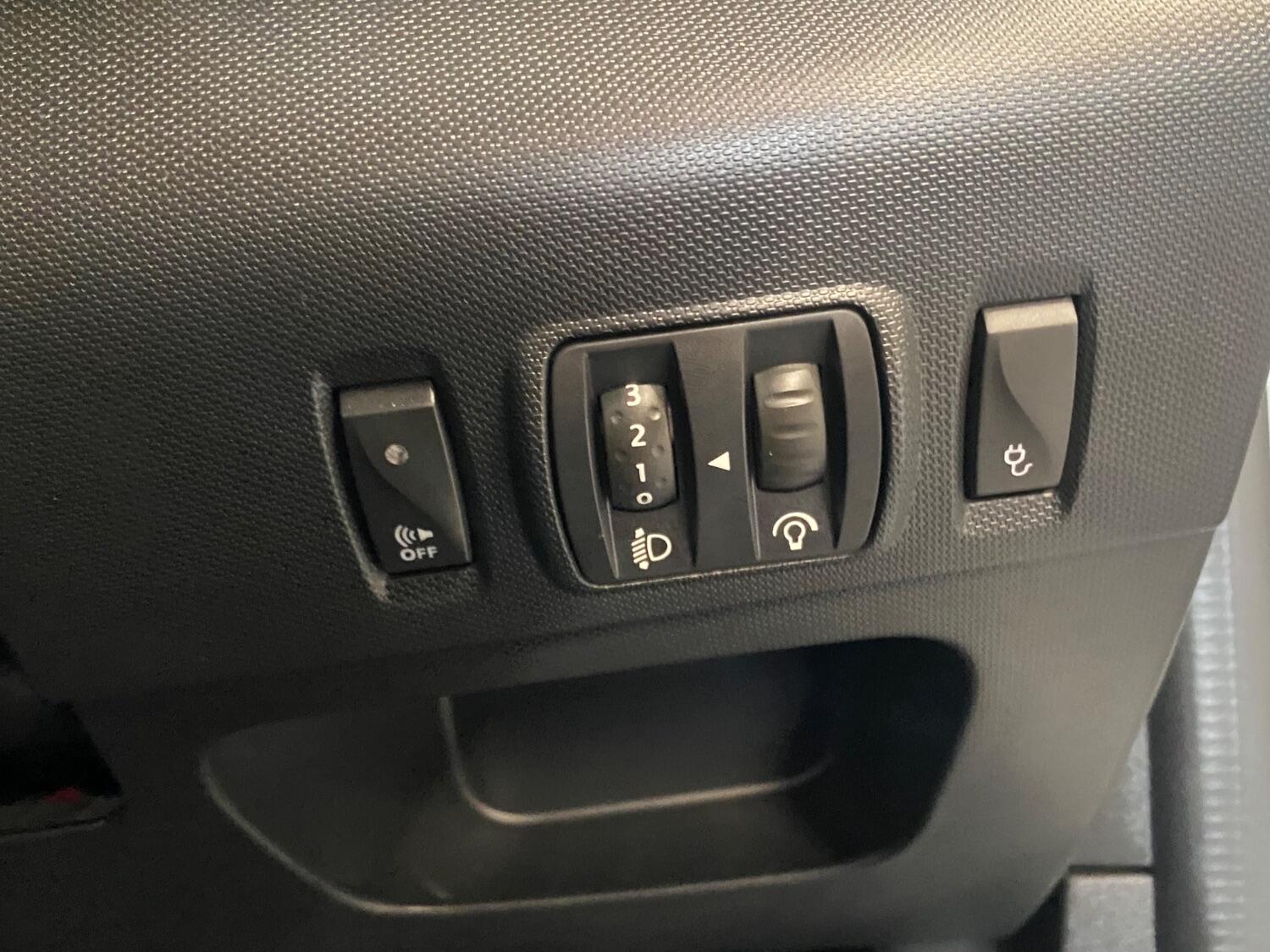 Used Renault Zoe 2019 for sale - 76177076: Photo 29