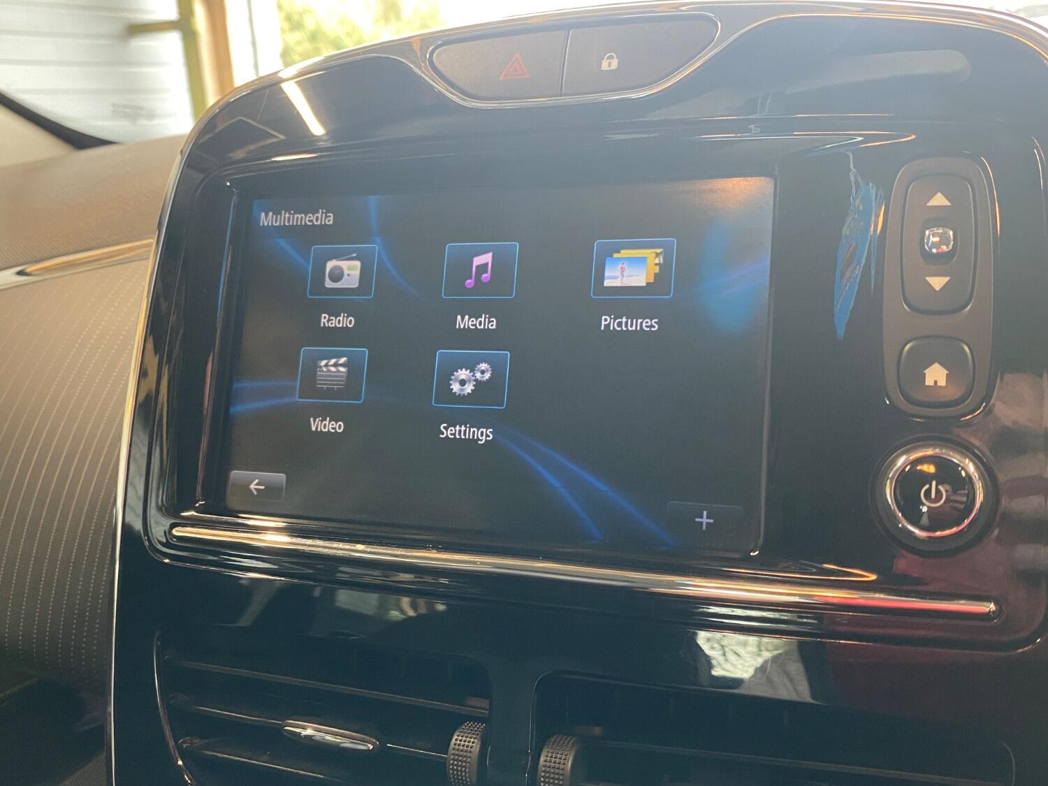 Used Renault Zoe 2019 for sale - 76177076: Photo 35