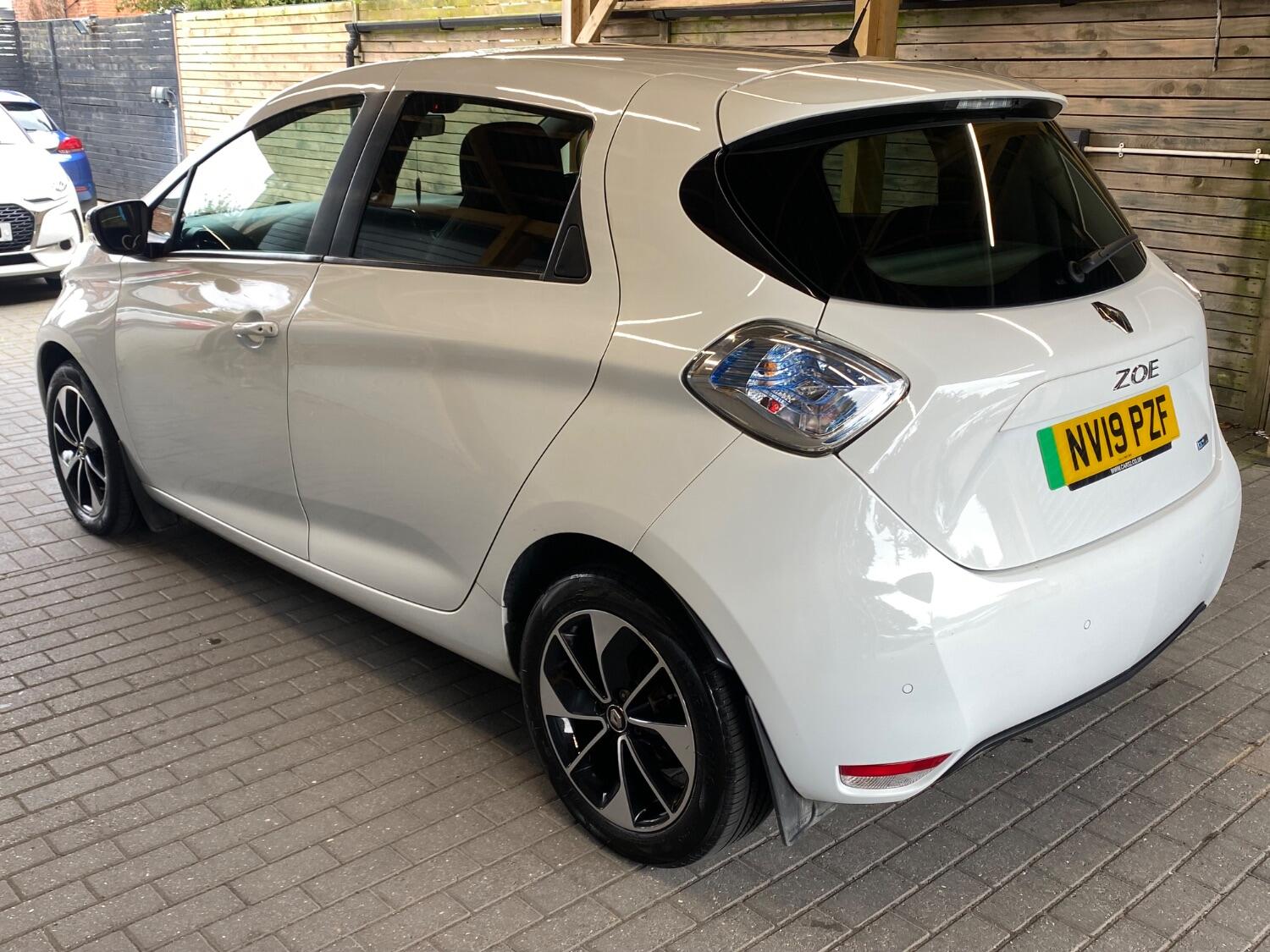 Used Renault Zoe 2019 for sale - 76177076: Photo 7