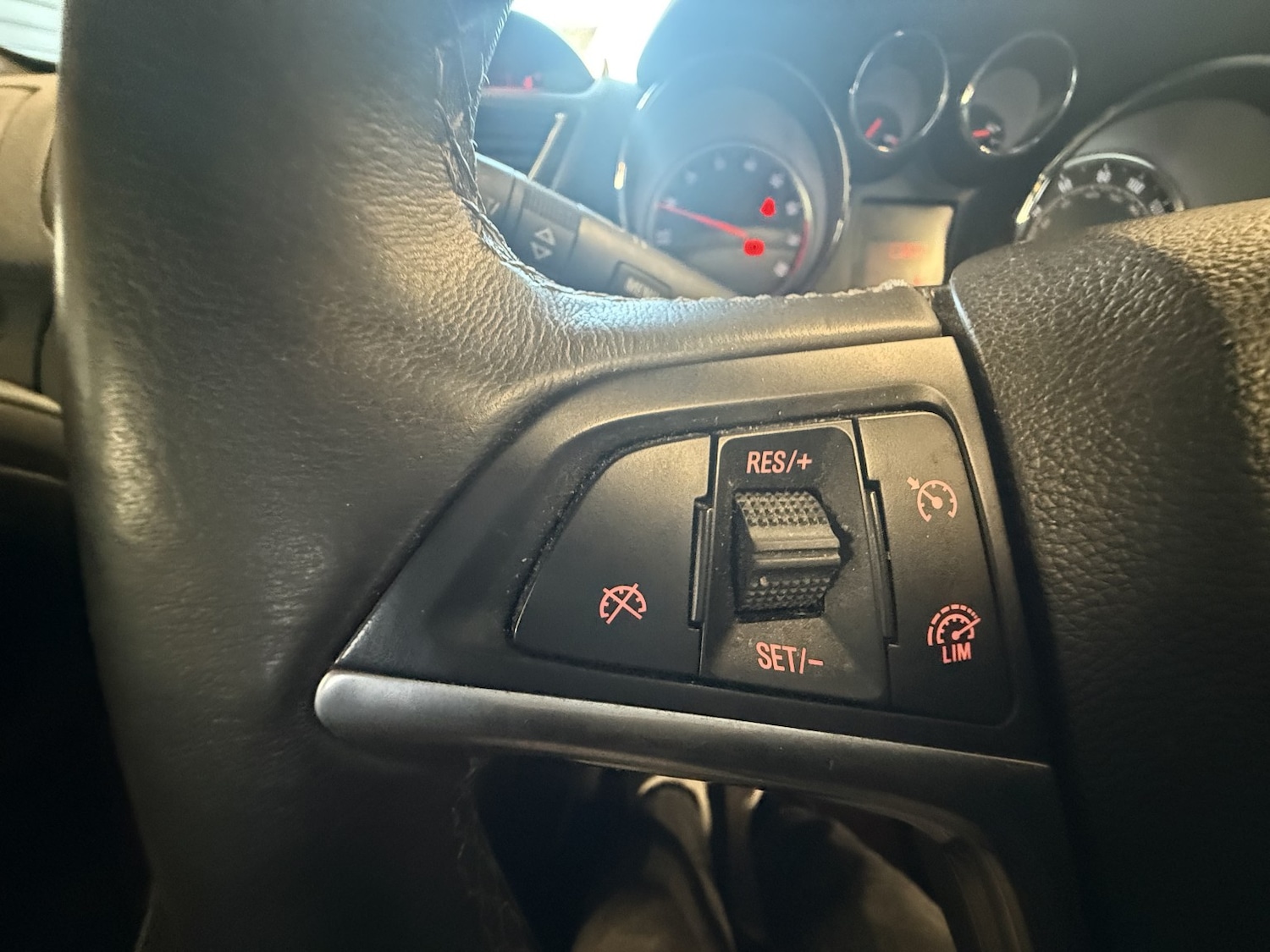 Used Vauxhall Mokka 2015 for sale - 76935341: Photo 20