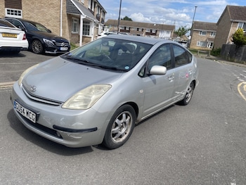 Used Toyota Prius 2004 for sale - 75381091: Photo