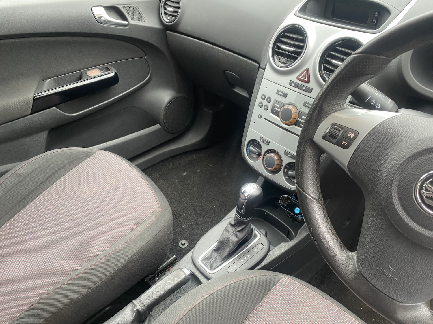 Used Vauxhall Corsa 2007 for sale - 76891651: Photo 10